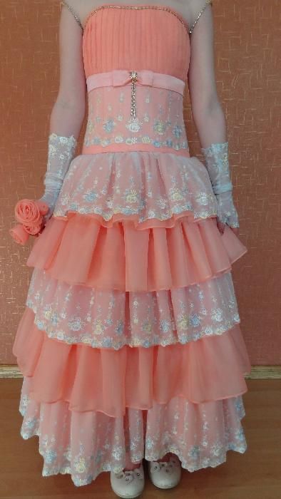 Дитяча випускна сукня на вік 5-6 років