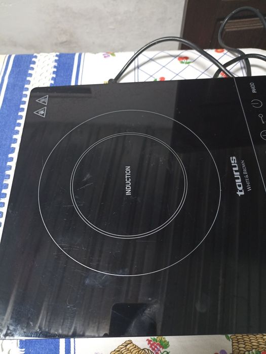 Placa indução portátil Taurus