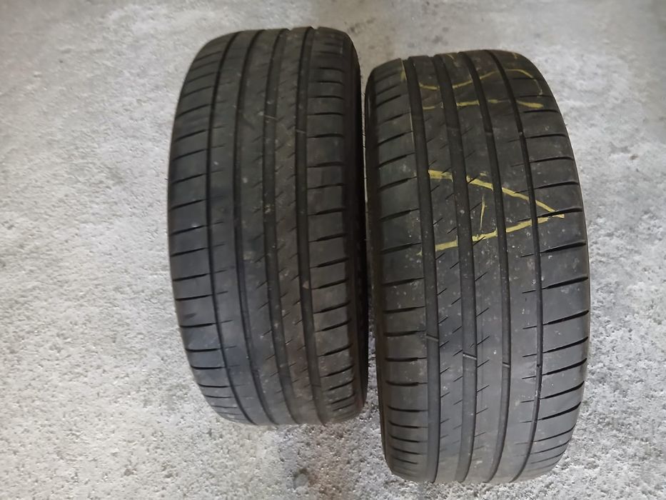 4 Pneus 235/45R18 Michelin Tesla