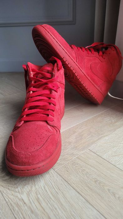 Buty Nike Air Jordan 1 Retro Red Suede 332550-603, roz. 42.5