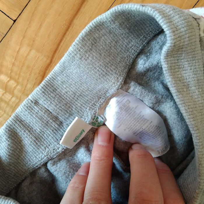 Szare spodnie dresowe chłopięce mickey, miki rozm. 92
