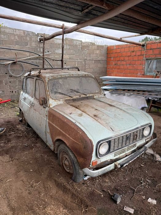 Vendo veículo RENAULT 4L ORIGINAL 1976