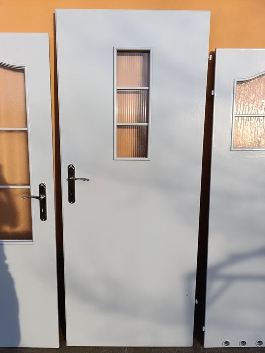 Drzwi wewnętrzne szare 80 - 3 sztuki + 70 łazienkowe 1 sztuka