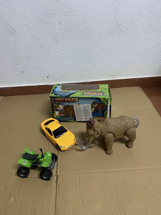 Brinquedos diversos