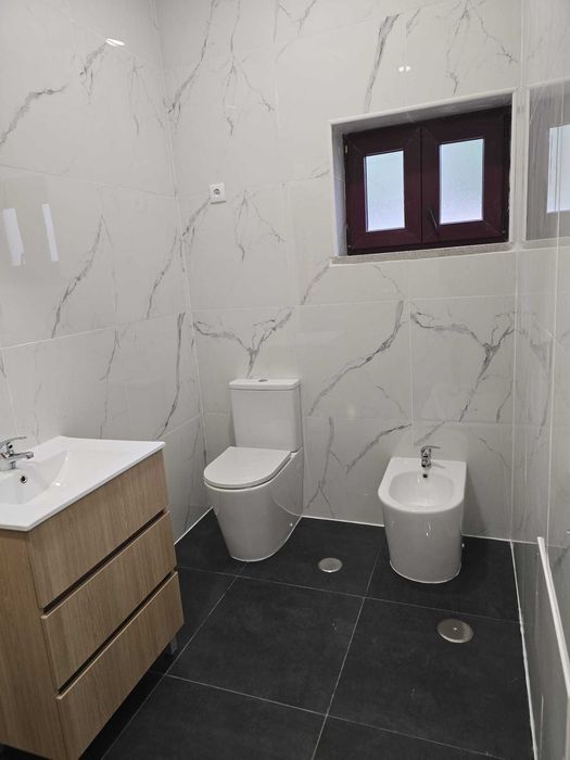 Apartamento T3+1 com Garagem novo  em Gouveia