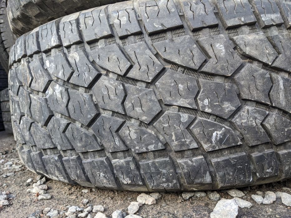 295/60R20 Radar 125/123S пара(2шт)
