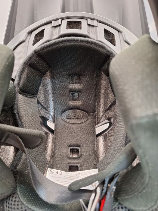 Kask rowerowy BELL TRANSFER unisex L