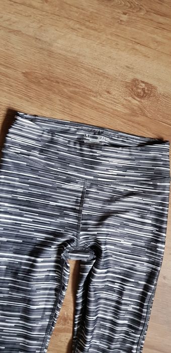 Under Armour rozmiar SM długie legginsy spodnie getry sportowe