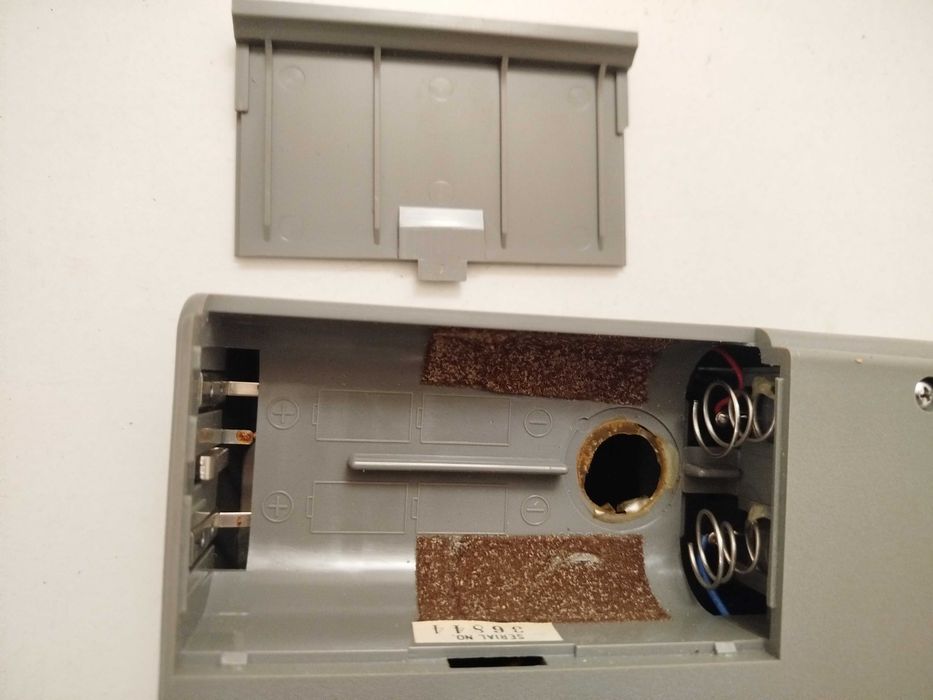 Magnetofon kasetowy Sony TC68 przenośny lata 70 PRL opis części