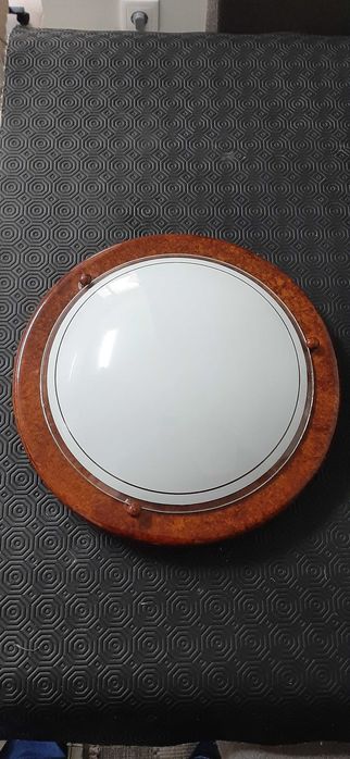 Apliques para teto, com vidro translúcido e rebordo lacado a castanho