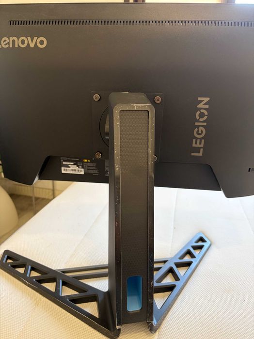 Monitor Gaming Lenovo Legion R24e 23,8" IPS 180Hz | Garantia até 2029