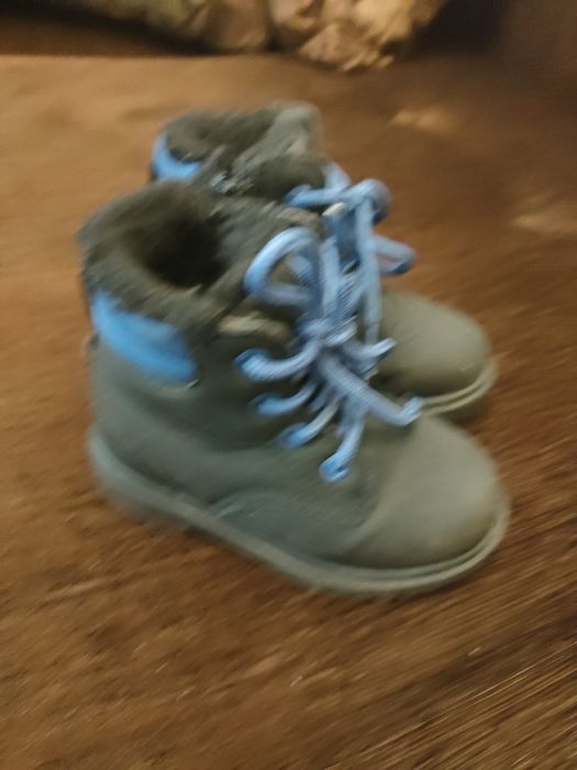 Buty zimowe 22 chłopięce
