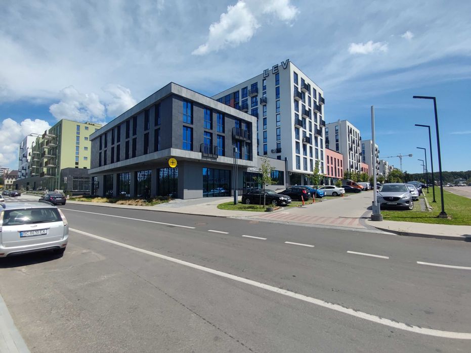 Оренда приміщення з ПДВ від власника у новобудові вул.Пасічна, 88м2
