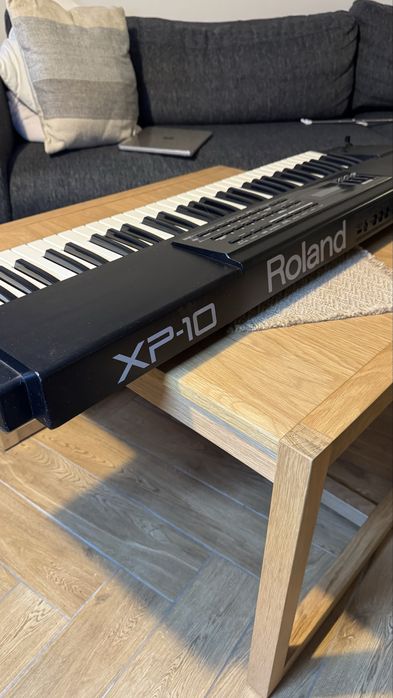 Синтезатор Roland XP-10 в чудововму стані !