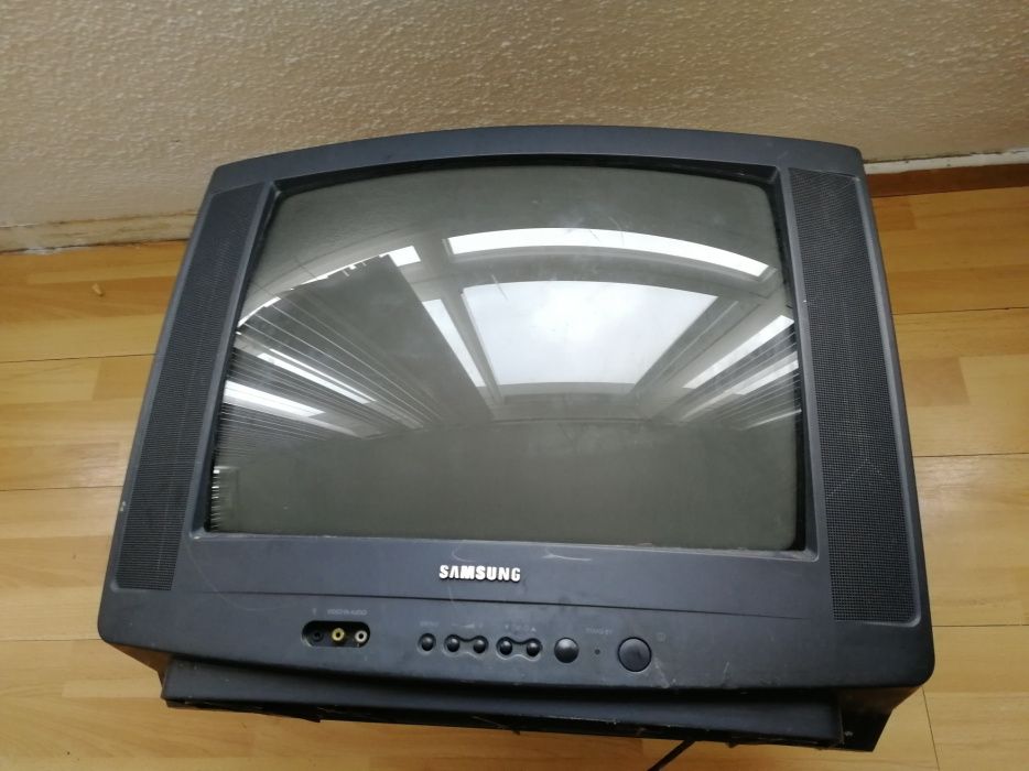 TV Samsung 56cm