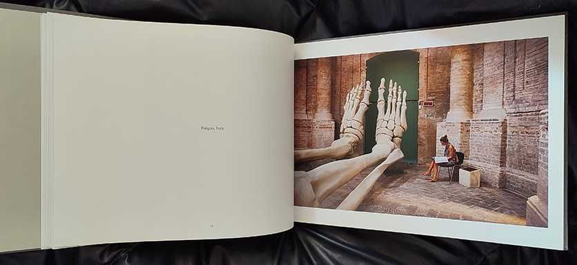 Steve McCurry "On Reading" - NOVO_selado