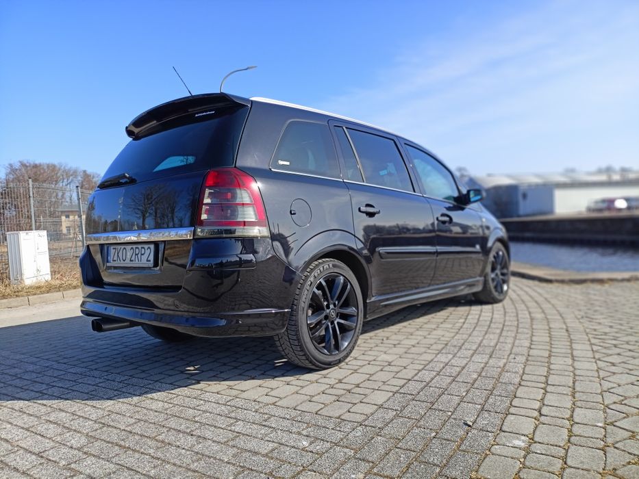 Opel Zafira B 1.9cdti 150km OPC line+ IRMSCHER