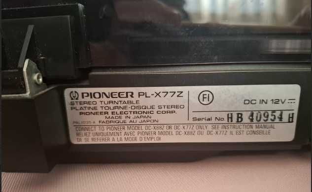 Gira-Discos PIONEER PL-X77Z