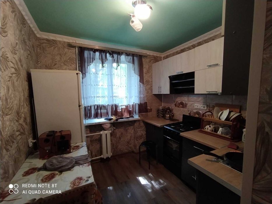 Сдам комнату в дух комнатной квартире с хозяином