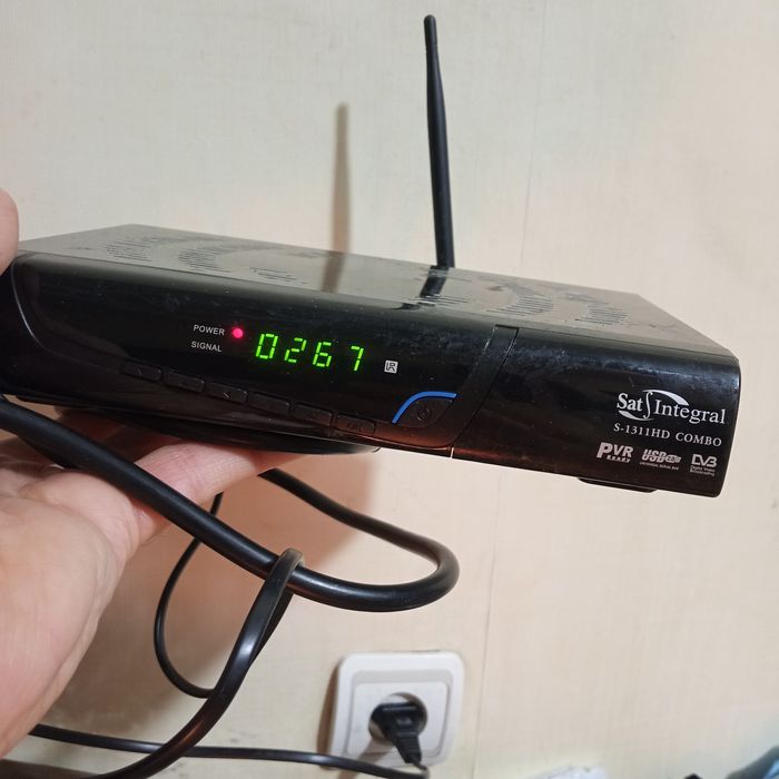 Цифровой комбинированный ресивер для приема спутникового сигнала