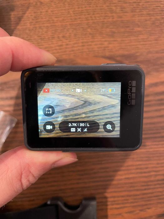 GoPro Hero 7 Black Com Duo baterias, Super suit e MUITOS Accesorios