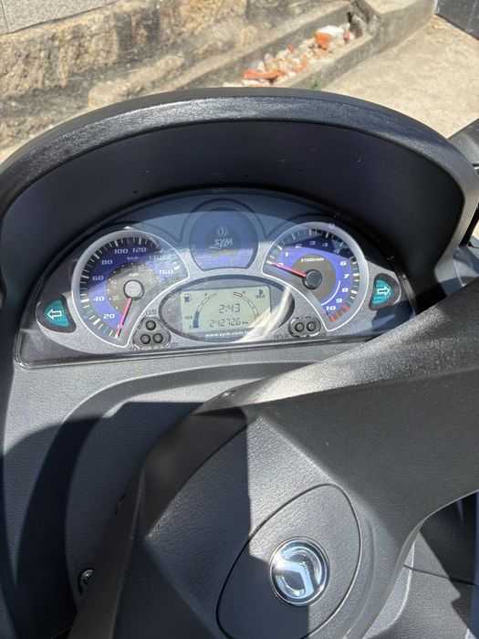 Sym gts 125( ler descricao)
