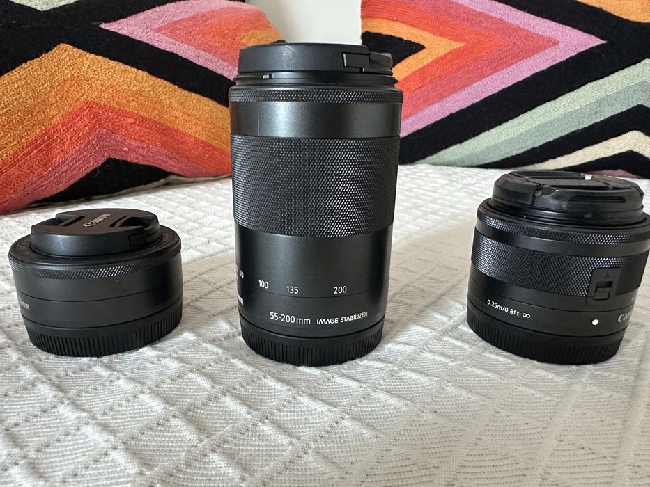 Canon m50 com 3 objetivas e acessorios