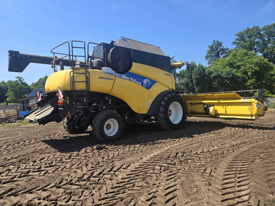 New holland cr9080 elevation