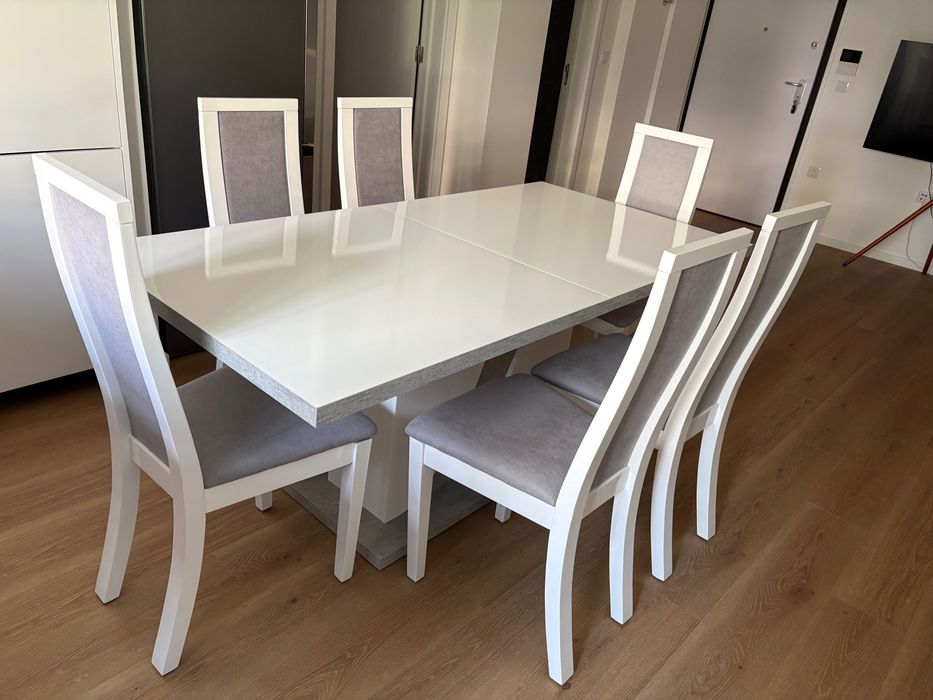 Mesa jantar goya  inclui cadeiras de jantar