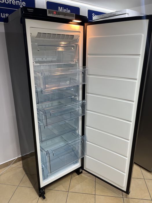 Duża zamrażarka Electrolux noFrost
