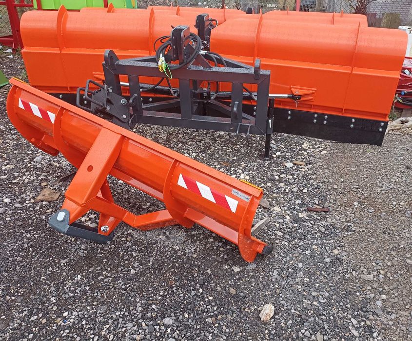 Pług do śniegu Spych śnieżny  do tura euro TUZ blacha 4mm DOWÓZ