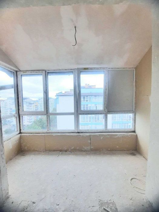 Продам ЗДАНУ 3к.квартиру в новобудові поруч з парком