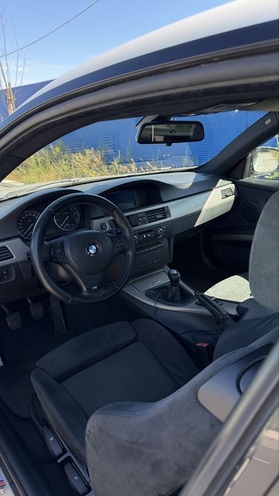 BMW E92 320i Coupé Pack M • 184cv