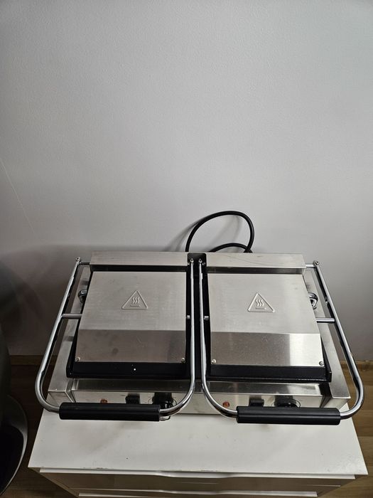 Grill kontaktowy Klarstein Grillexpress 1800W żeliwne płyty