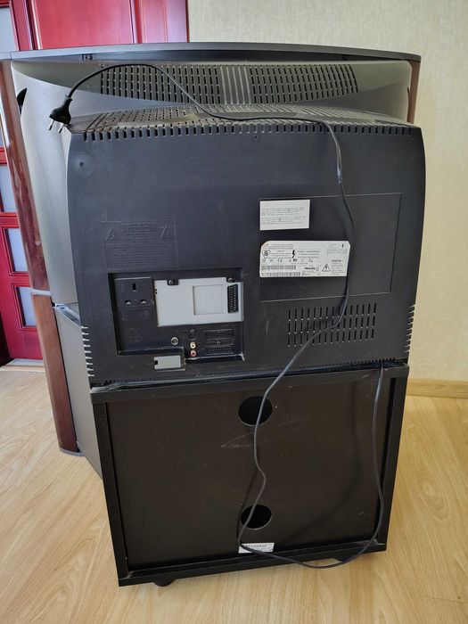Телевизор Philips 32PW9586/12 32" CRT кинескоп + тумба под ТВ комплект ретро винтаж