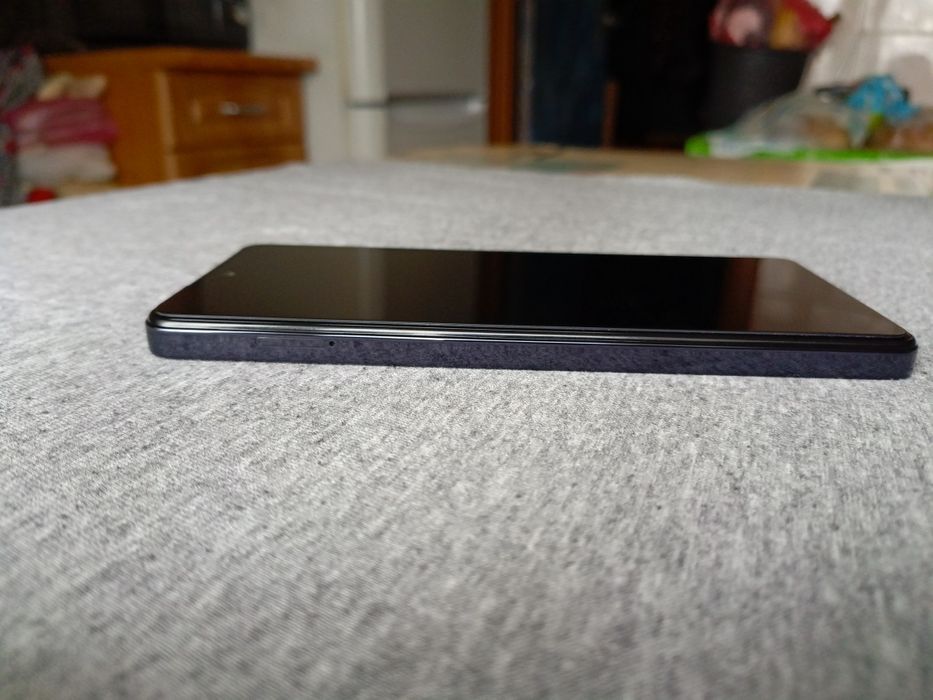 Продам смартфон Infinix Note 30