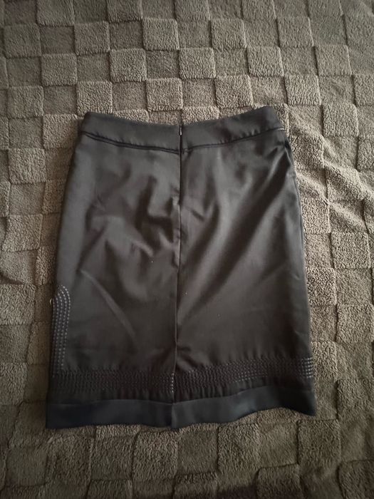 Продам спідницю в гарному стані