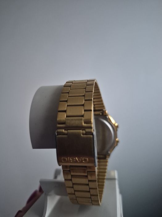 Zegarek na rękę casio, złoty, model 3298
