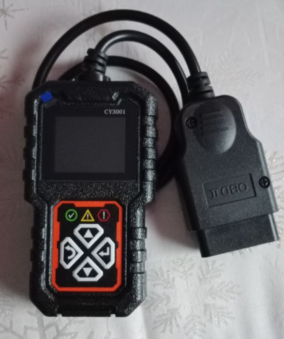 Uniwersalny skaner diagnostyczny obd2