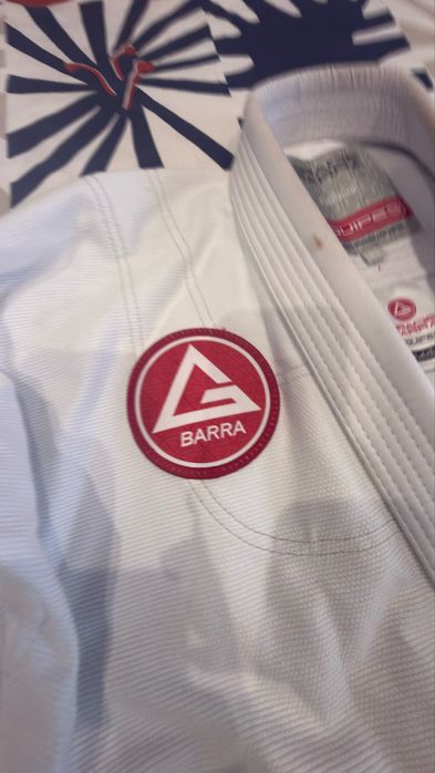 Kimono Jiu-Jitsu Gracie Barra