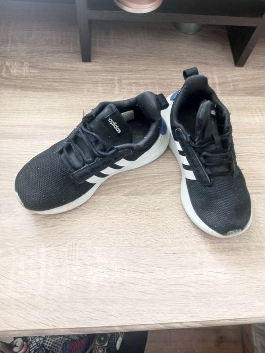 Кросівки адідас , adidas