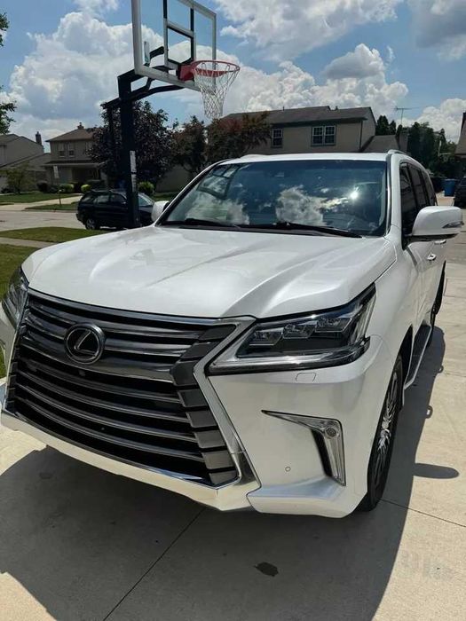 2018 Lexus LX 570