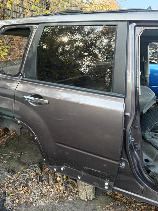 Двері Nissan X-Trail 2007-2013