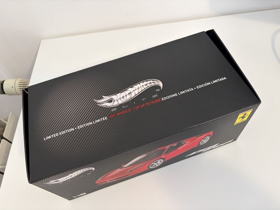 1:18 Ferrari 458 Italia Spider Hot Wheels Elite