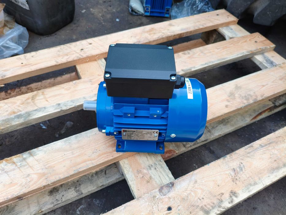 Silnik elektryczny Jednofazowy 230V Łapowy 0,55kw
