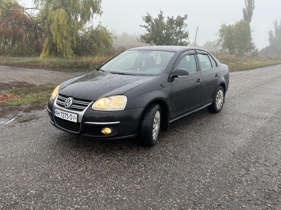 Volkswagen Jetta5 1,6 бензин (обмен можно)