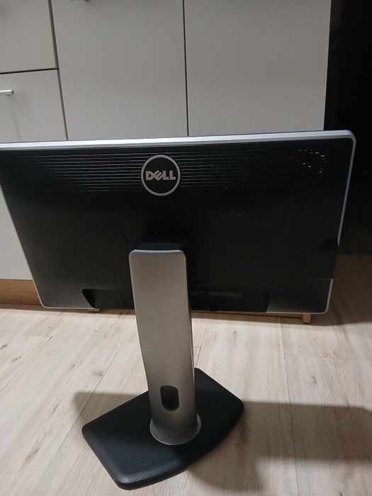 Монітор Dell UltraSharp U2212HMc / 21.5" (1920x1080) IPS