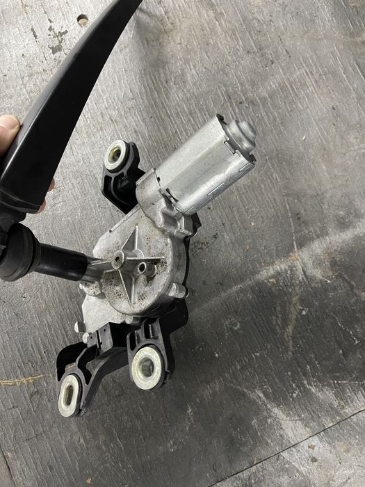 омивача заднього скла(моторчик)(вольцваген гольф 5,6)volkswagen