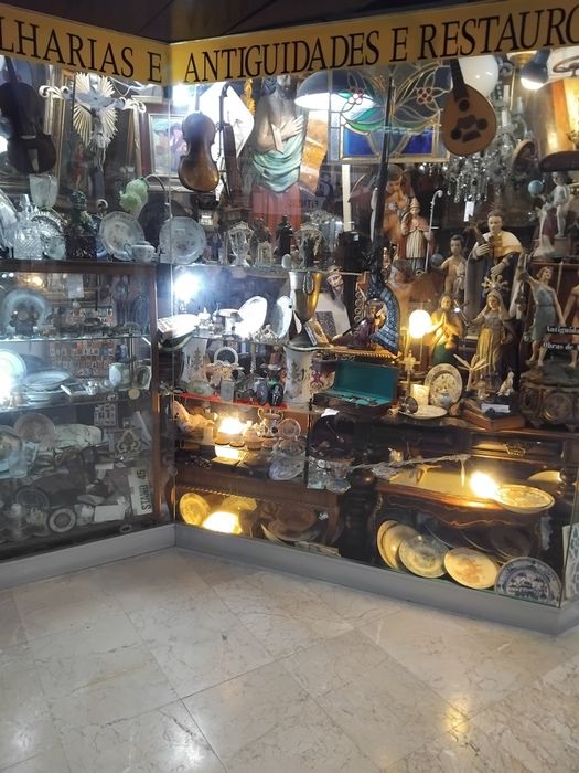 Bufete  se xvll em pausanto e sicupira