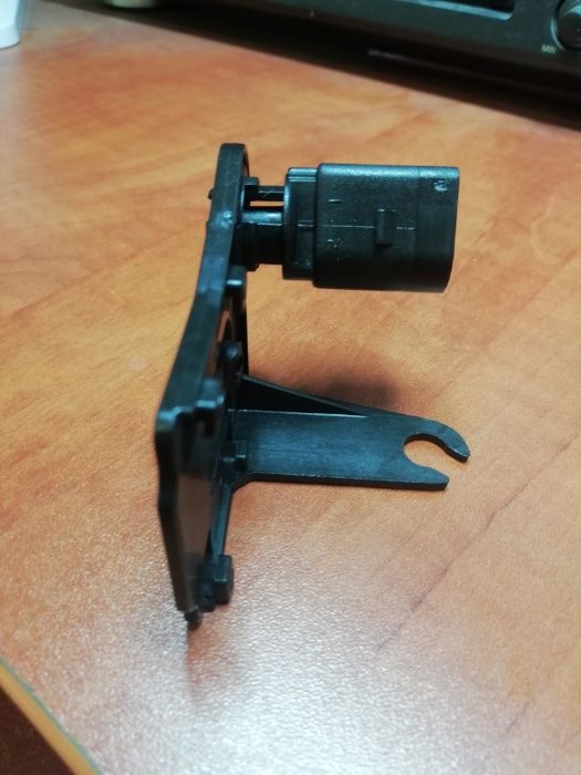 Датчик оригинал. наружной температуры VW, VW(USA),Audi, Skoda, Seat